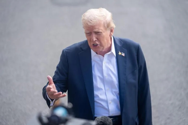 昆明配资炒股 特朗普：波特兰发生“叛乱”